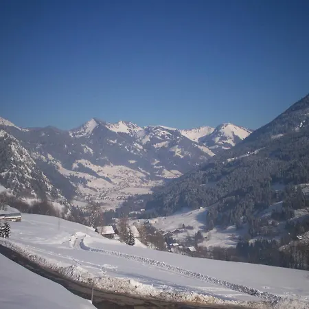 In Rhone Alpes With Stunning Views Chalet *